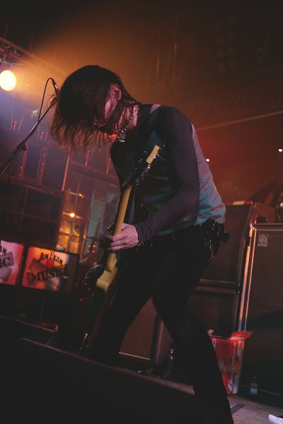 Radio Dead Ones