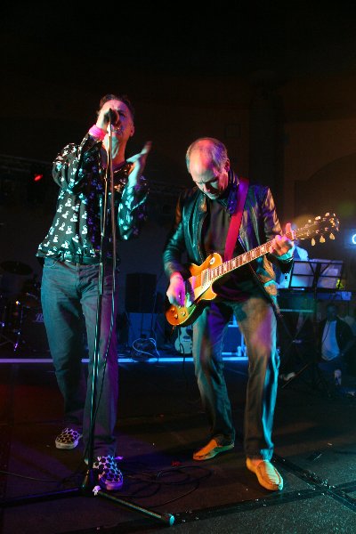 Jet Bronx & The Forbidden (Lloyd Grossman)